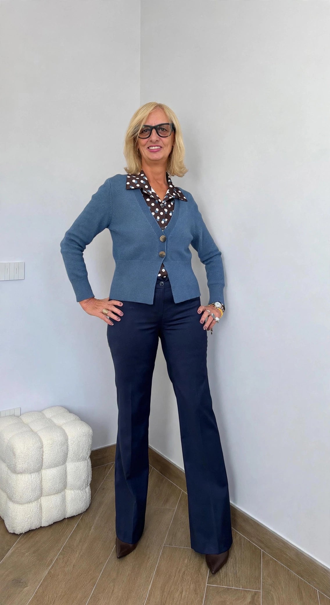 Cardigan corto bottoni