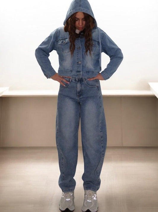 Giubotto jeans cappuccio