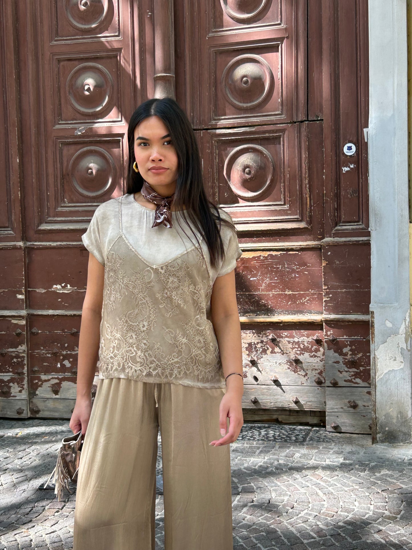 T-shirt raso&pizzo