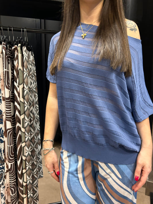 Maglia riga filo traforata